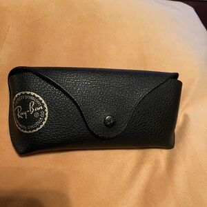 Ray-Ban | Classic Black Original Case | One Size